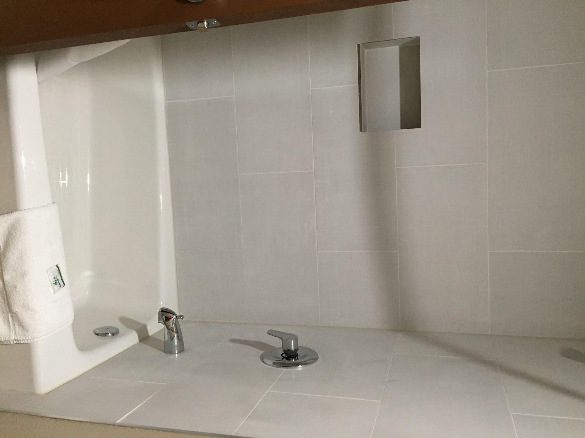 Super 8 By Wyndham National City Chula Vista Екстер'єр фото