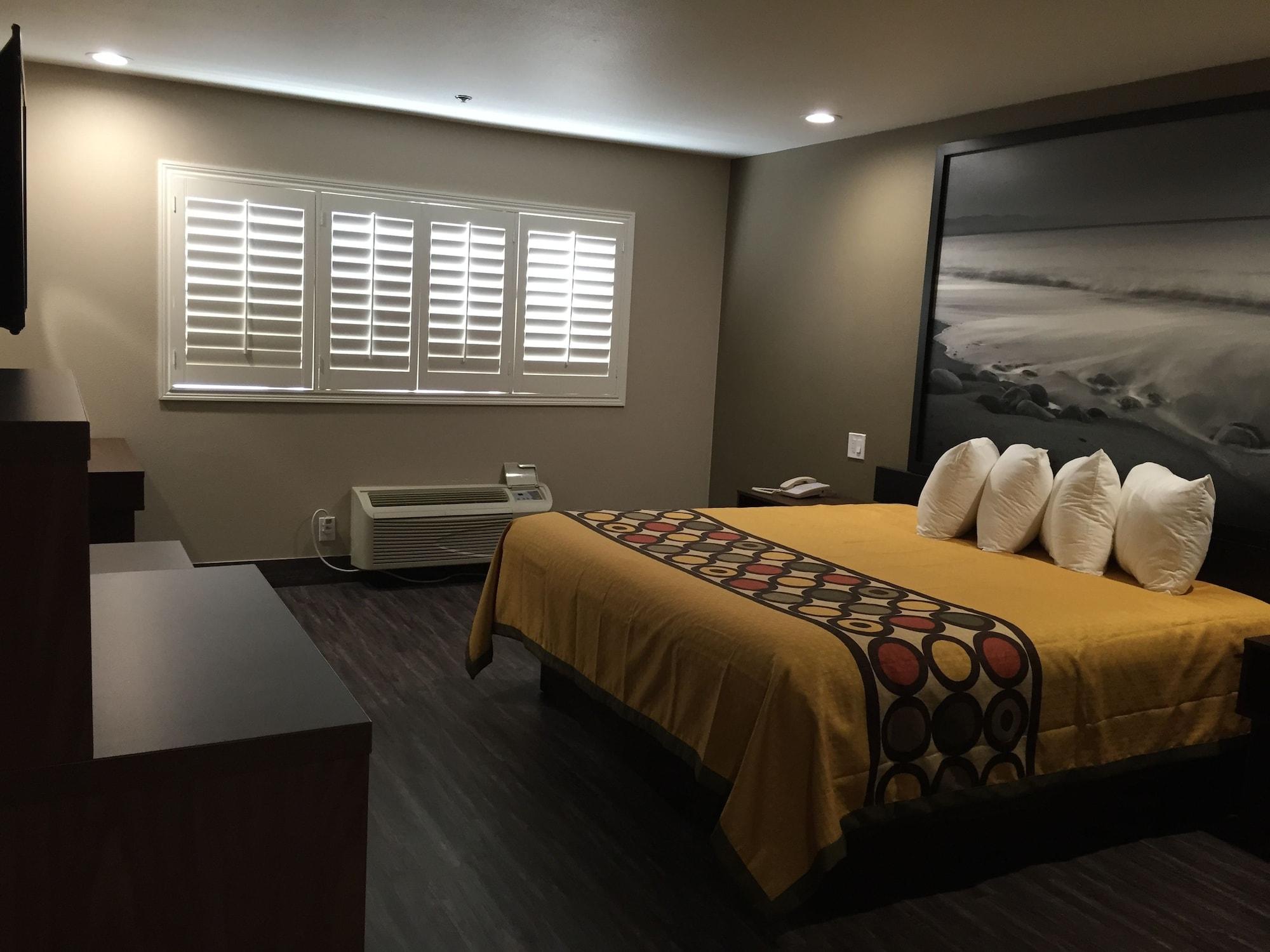 Super 8 By Wyndham National City Chula Vista Екстер'єр фото