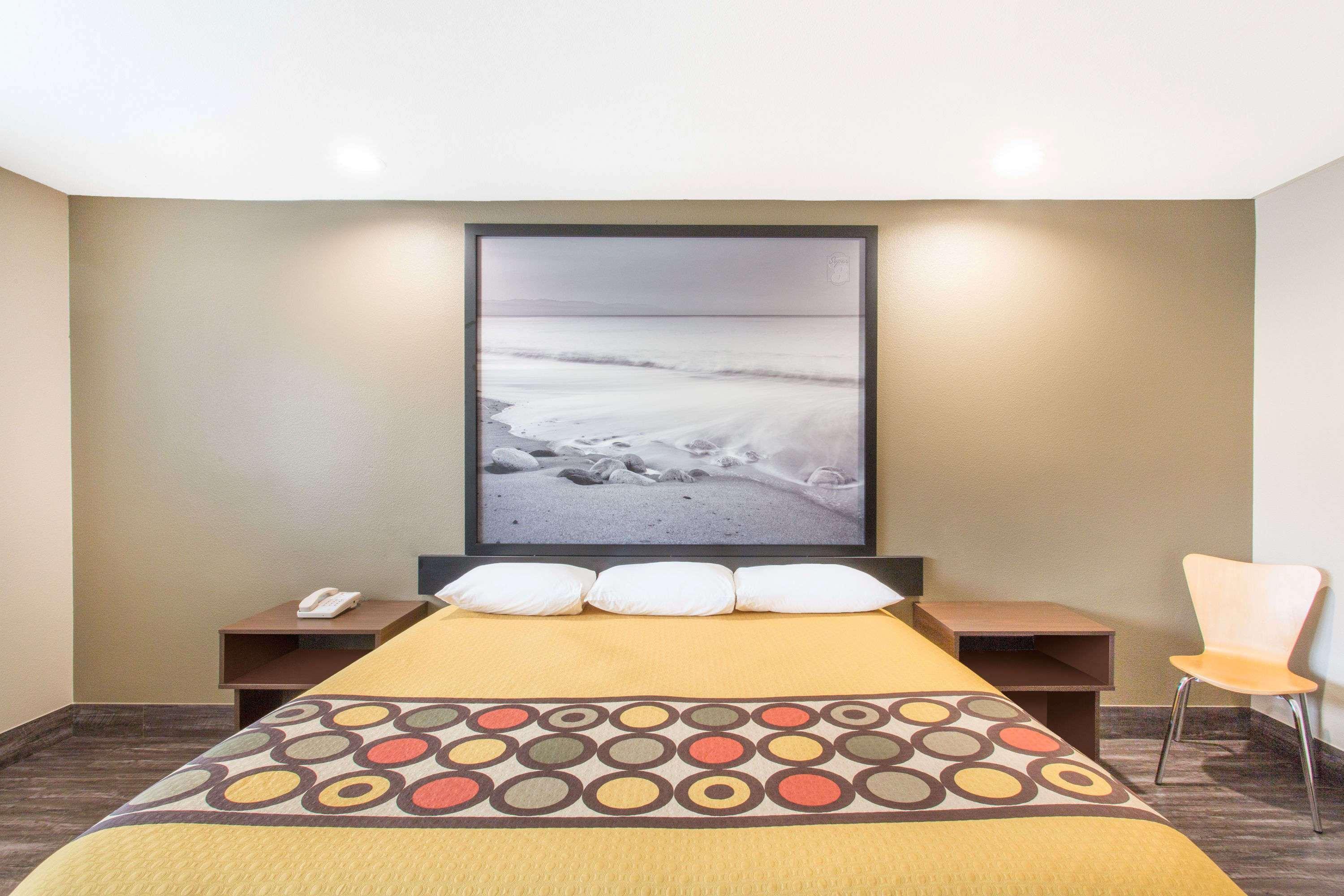Super 8 By Wyndham National City Chula Vista Екстер'єр фото