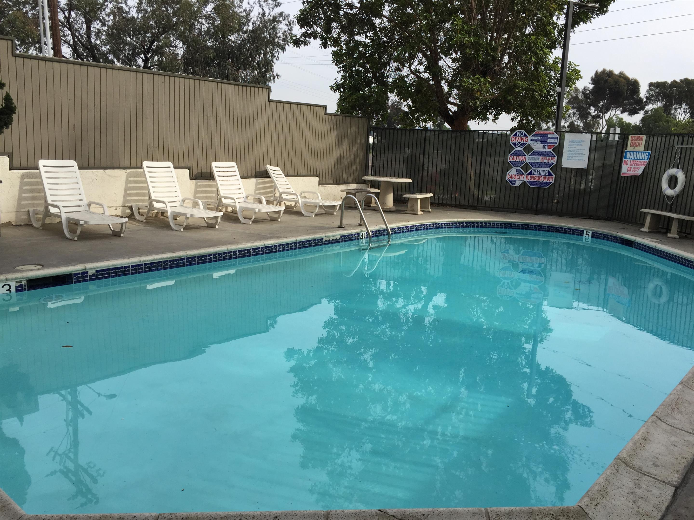 Super 8 By Wyndham National City Chula Vista Екстер'єр фото