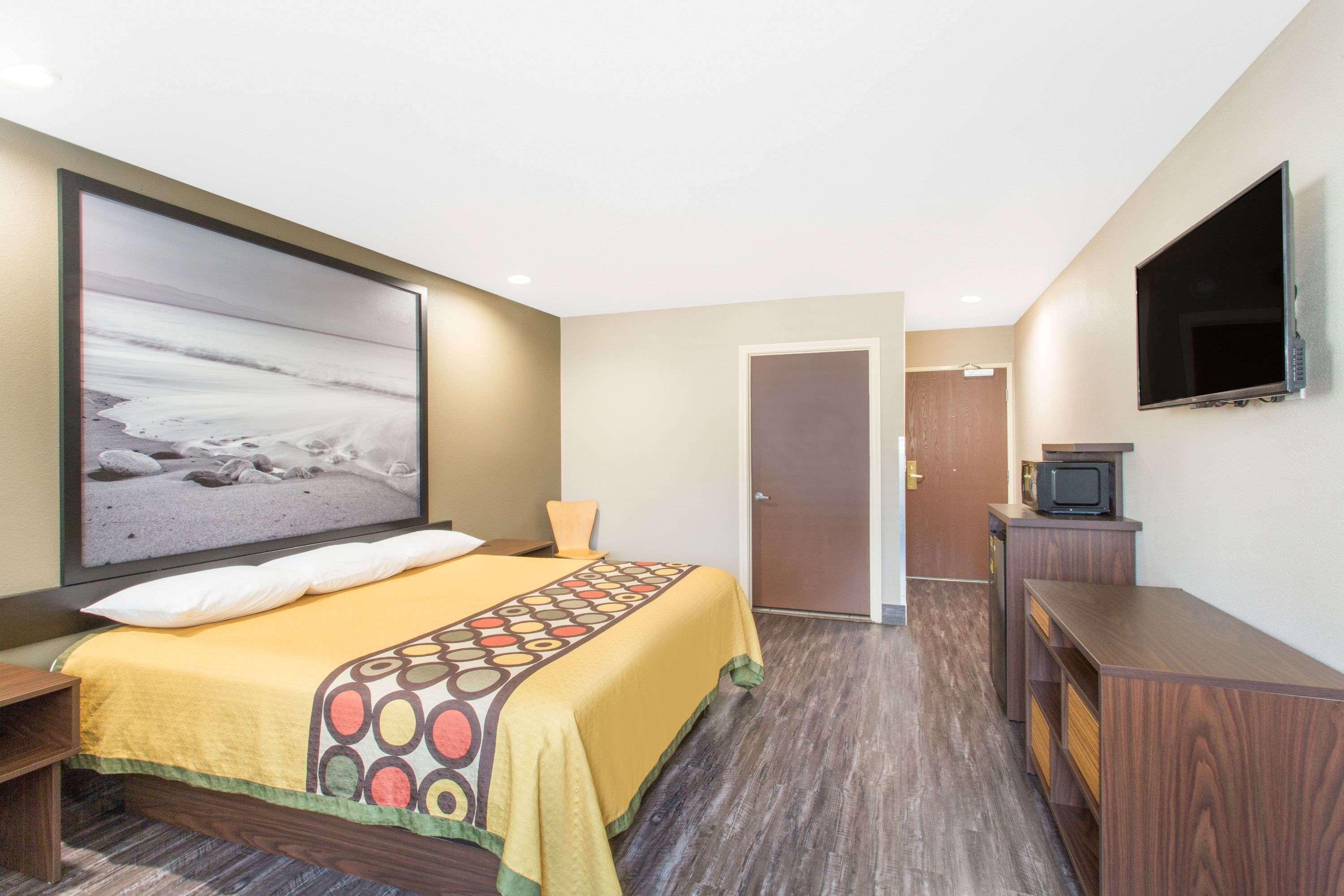 Super 8 By Wyndham National City Chula Vista Екстер'єр фото