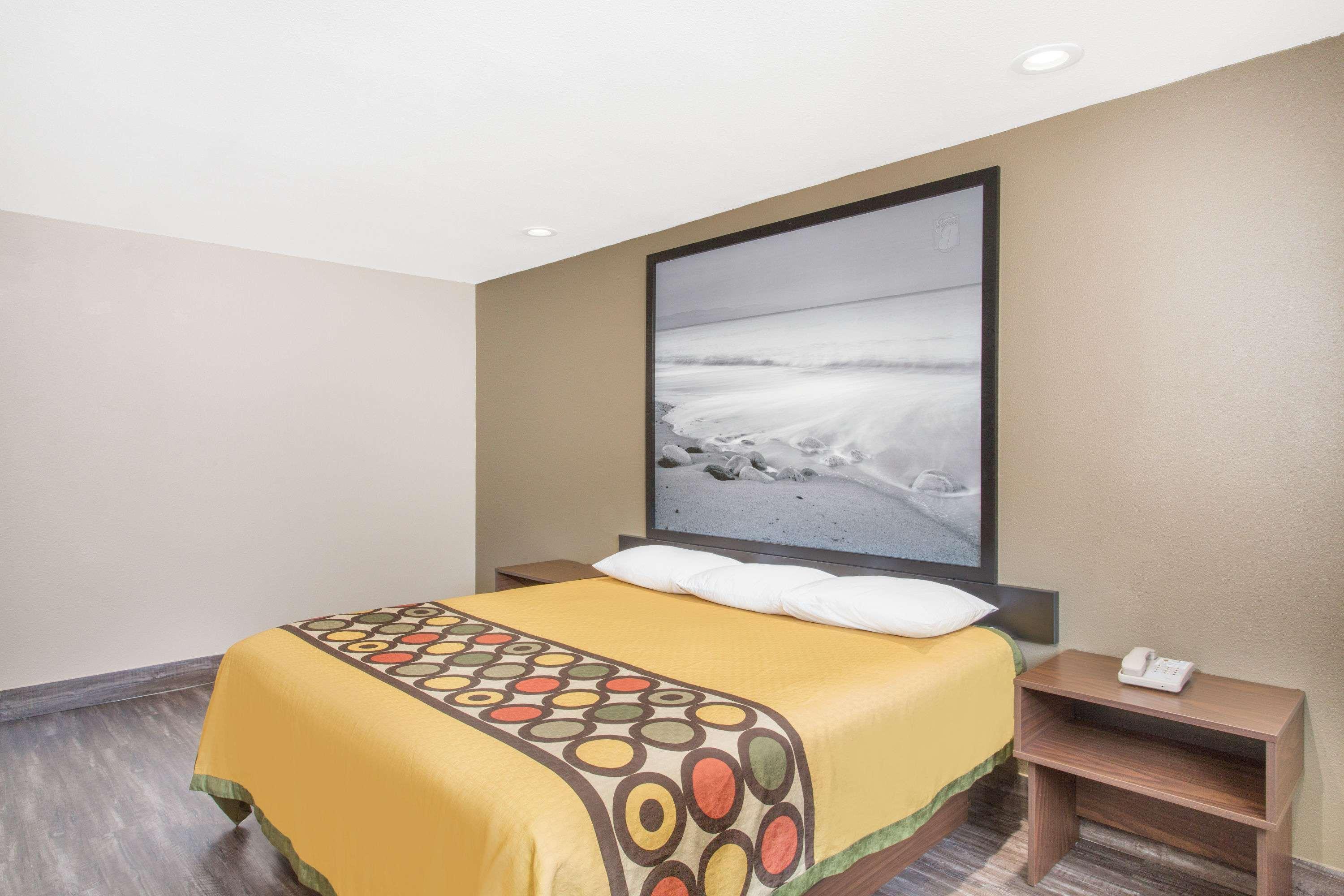 Super 8 By Wyndham National City Chula Vista Екстер'єр фото